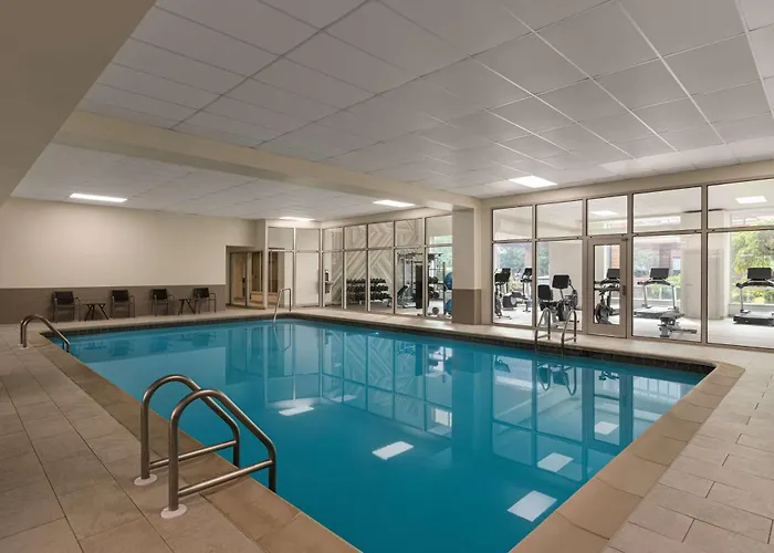 Hotel Doubletree By Hilton New York-Laguardia